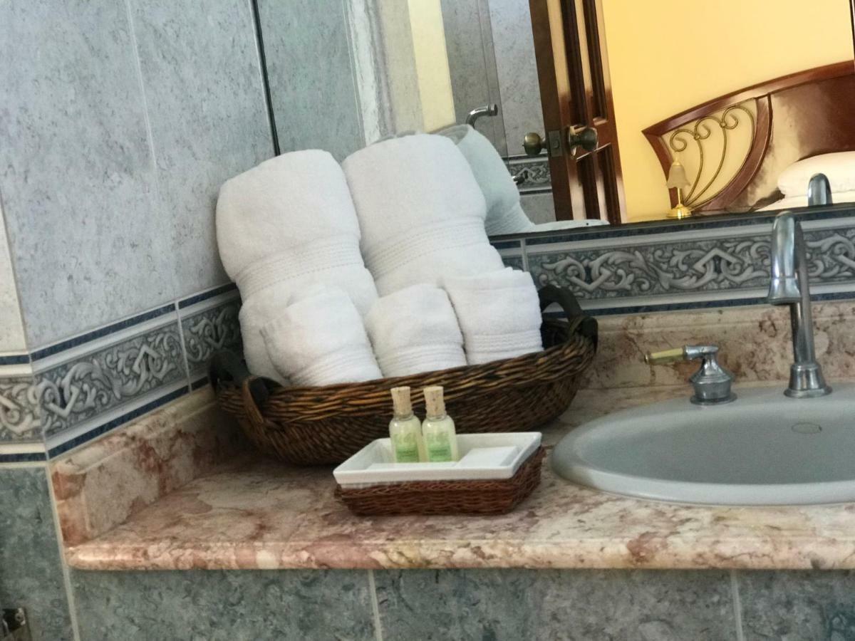 Hotel Belvedere Guatemala City Екстер'єр фото