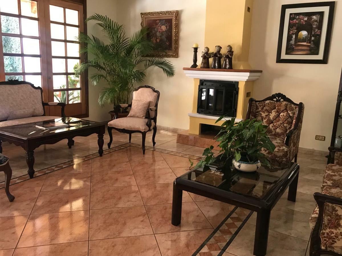 Hotel Belvedere Guatemala City Екстер'єр фото